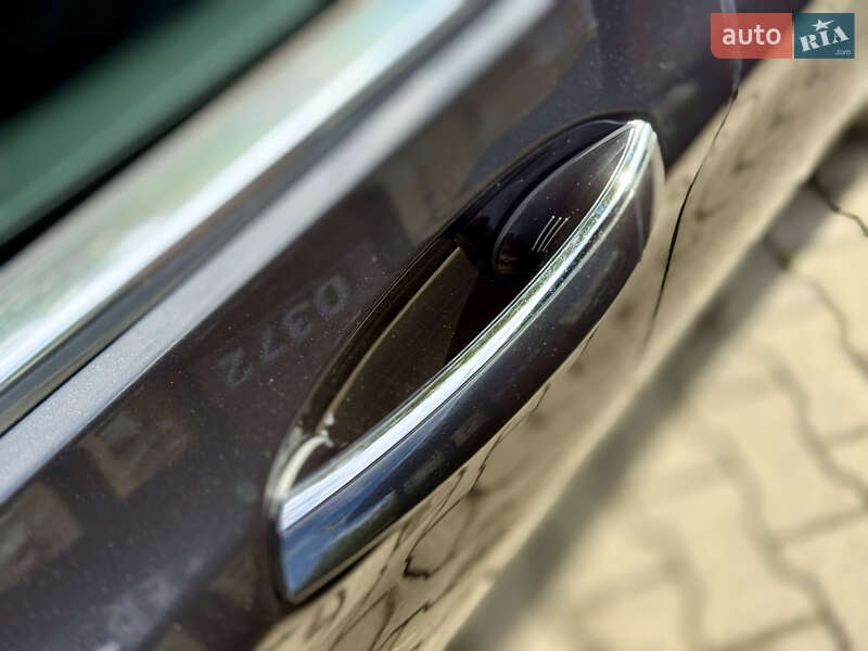 Седан BMW 7 Series 2019 в Киеве