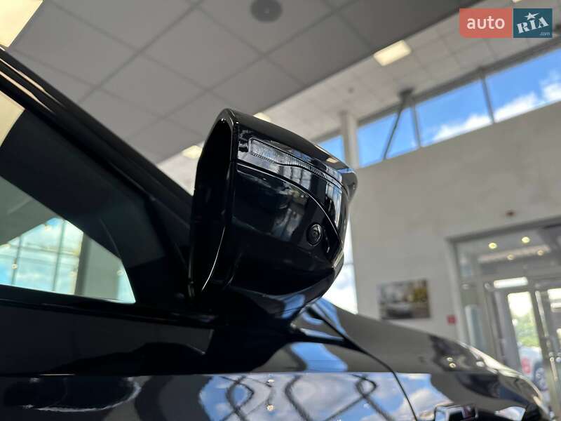 Седан BMW 7 Series 2023 в Києві фото 10 Седан BMW 7 Series 2023 в Києві