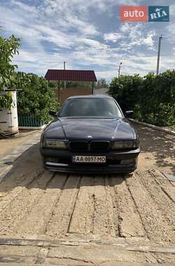 Седан BMW 7 Series 1995 в Вознесенске