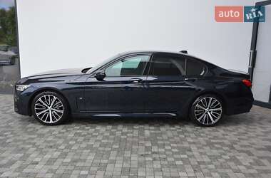 Седан BMW 7 Series 2022 в 