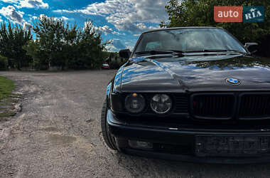 Седан BMW 7 Series 1987 в Виннице