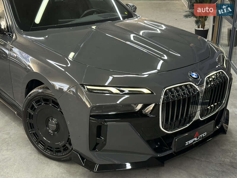 Седан BMW 7 Series 2023 в Одессе