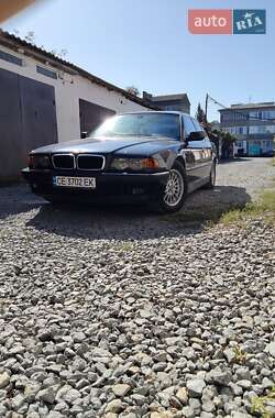 Седан BMW 7 Series 2001 в Чернівцях
