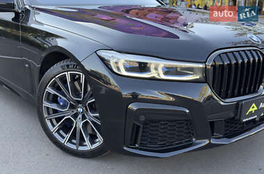 Седан BMW 7 Series 2022 в 