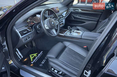 Седан BMW 7 Series 2022 в 