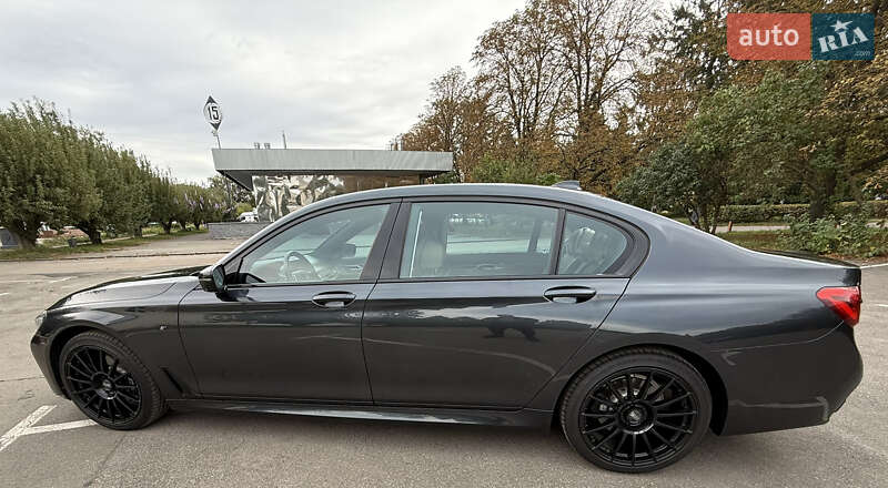 Седан BMW 7 Series 2015 в Киеве фото 8 Седан BMW 7 Series 2015 в Киеве
