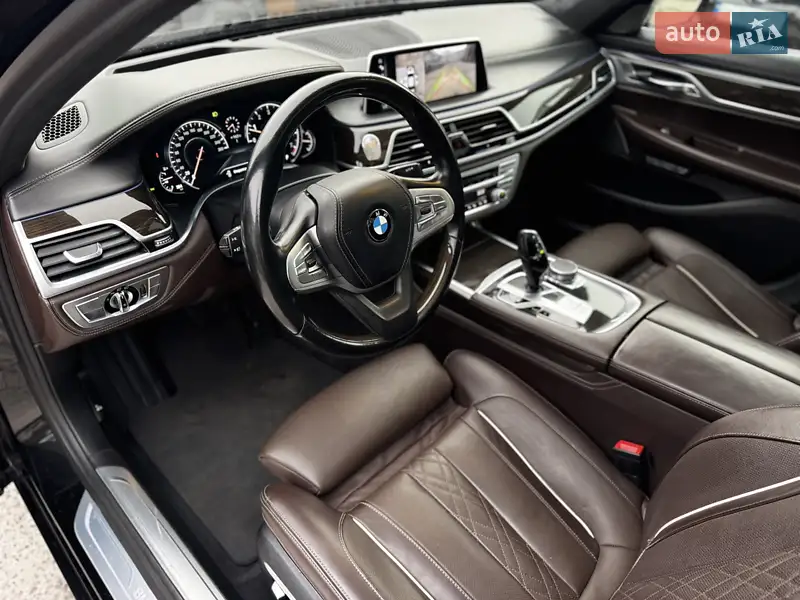 BMW 7 Series 2016 VIN WBA7F2101HG781294 фото оголошення 28 з 152