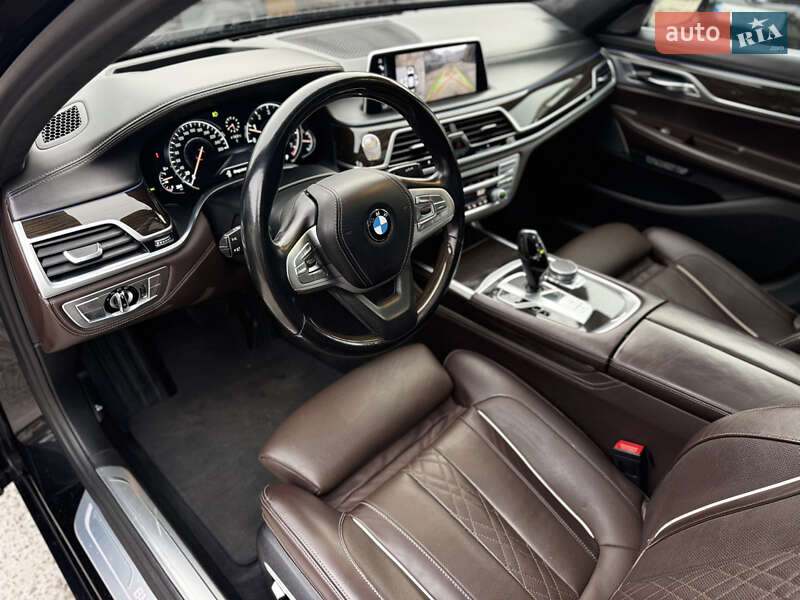 Седан BMW 7 Series 2016 в Житомирі фото 28 Седан BMW 7 Series 2016 в Житомирі