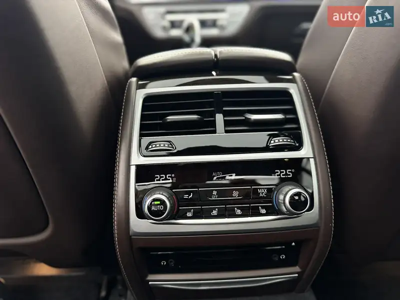 BMW 7 Series 2016 VIN WBA7F2101HG781294 фото оголошення 54 з 152