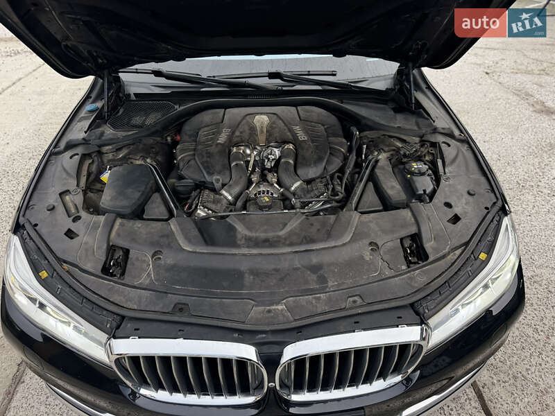 Седан BMW 7 Series 2016 в Житомирі фото 92 Седан BMW 7 Series 2016 в Житомирі
