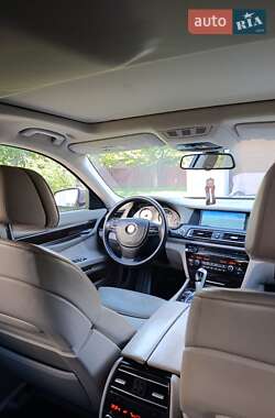 Седан BMW 7 Series 2010 в 
