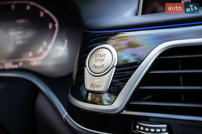 Седан BMW 7 Series 2022 в Києві