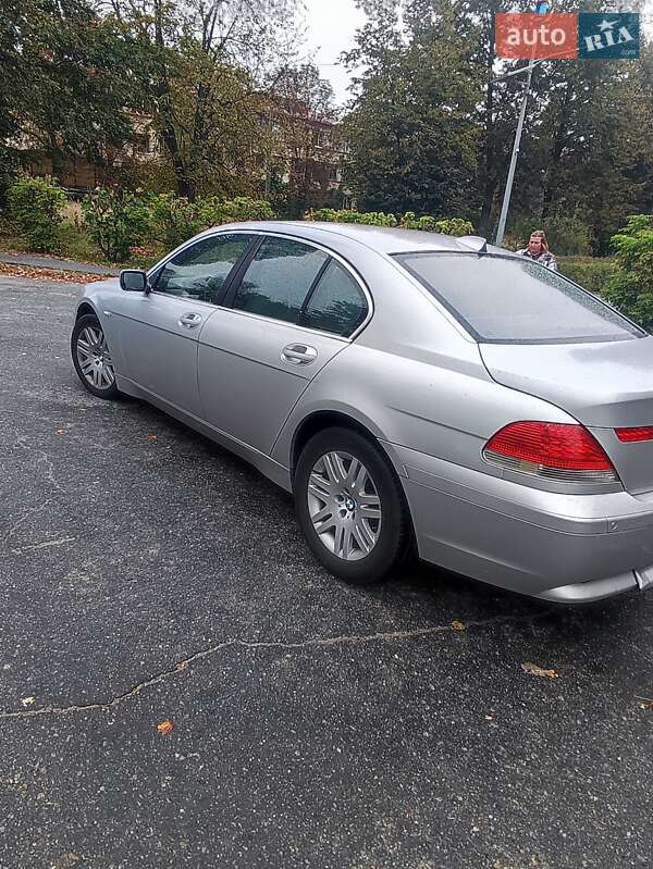 Седан BMW 7 Series 2004 в Києві
