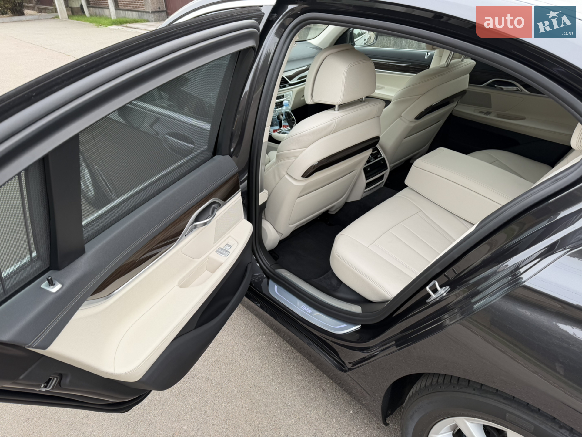 2017 BMW 7er - мініатюра 35