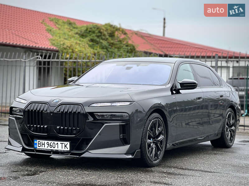 Седан BMW 7 Series 2023 в Києві фото 14 Седан BMW 7 Series 2023 в Києві