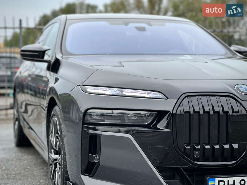 Седан BMW 7 Series 2023 в Києві фото 34 Седан BMW 7 Series 2023 в Києві