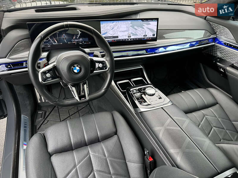 Седан BMW 7 Series 2023 в Києві фото 44 Седан BMW 7 Series 2023 в Києві