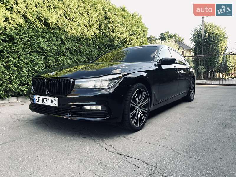 Седан BMW 7 Series 2017 в Запоріжжі