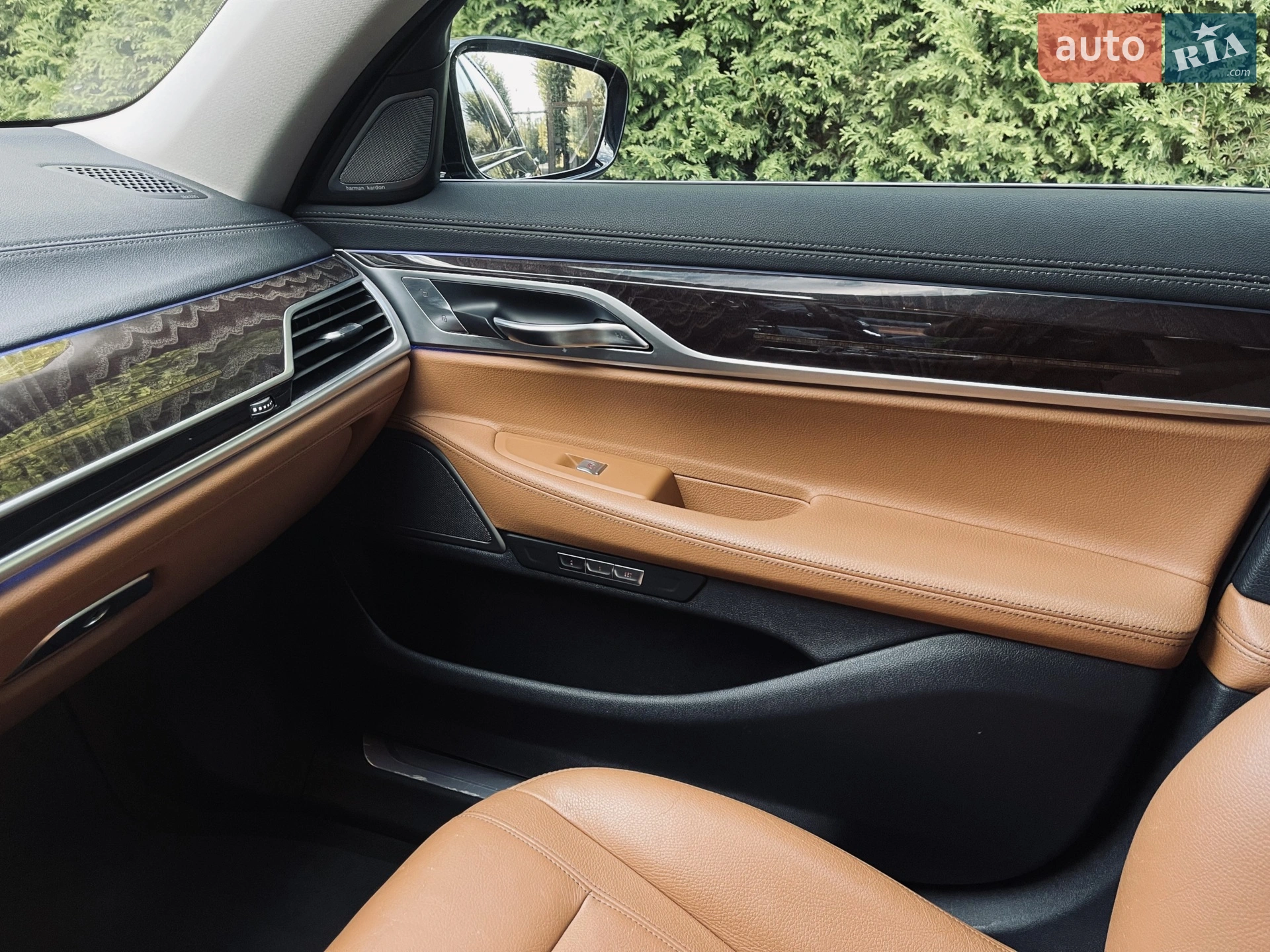 2017 BMW 7er - мініатюра 14