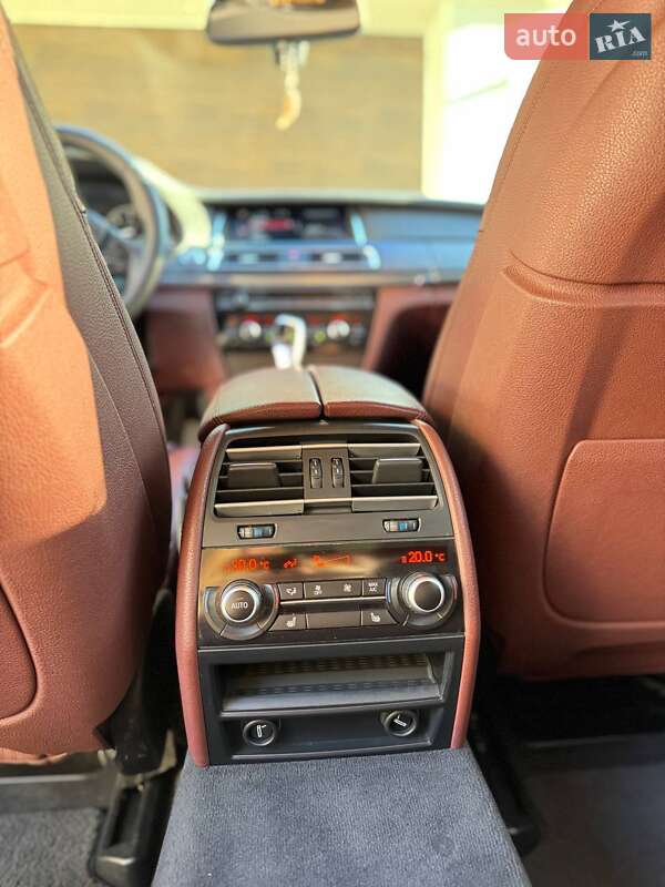 Седан BMW 7 Series 2014 в Киеве