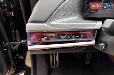 Седан BMW 7 Series 2024 в 