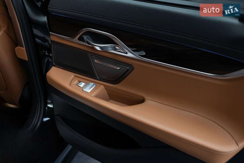 Седан BMW 7 Series 2016 в Одесі