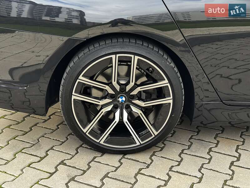 Седан BMW 7 Series 2019 в Ивано-Франковске фото 38 Седан BMW 7 Series 2019 в Ивано-Франковске
