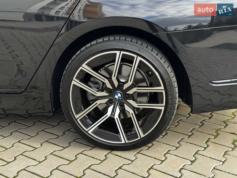 Седан BMW 7 Series 2019 в Ивано-Франковске фото 40 Седан BMW 7 Series 2019 в Ивано-Франковске