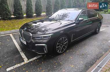 Седан BMW 7 Series 2019 в Києві