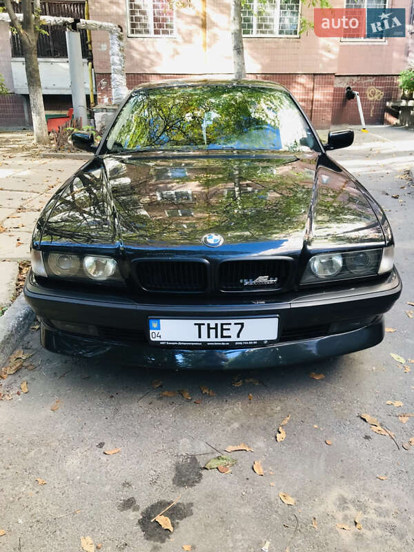 Седан BMW 7 Series 1996 в Днепре