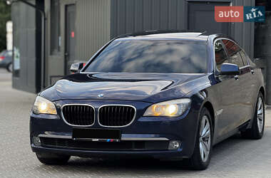 Седан BMW 7 Series 2011 в 