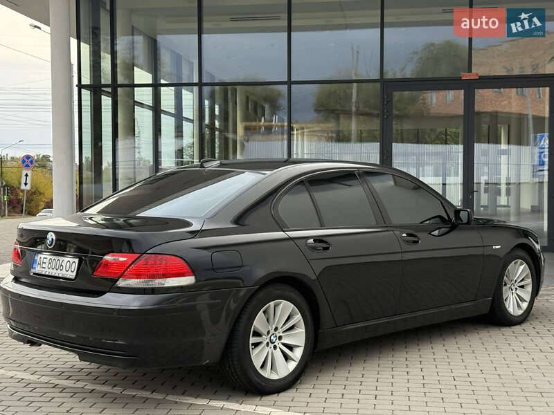 Седан BMW 7 Series 2007 в Запорожье