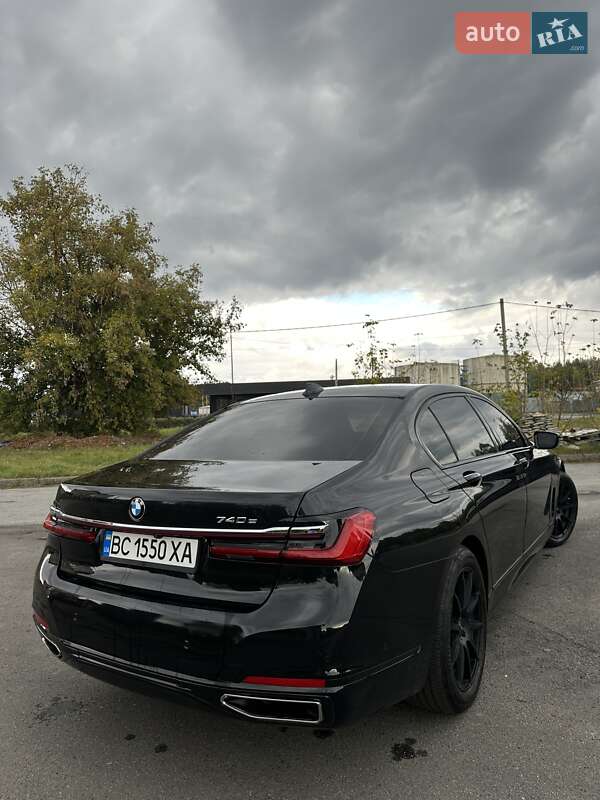 Седан BMW 7 Series 2017 в Шептицькому