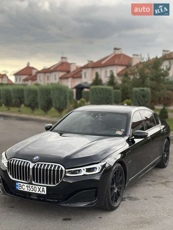 Седан BMW 7 Series 2017 в Шептицькому