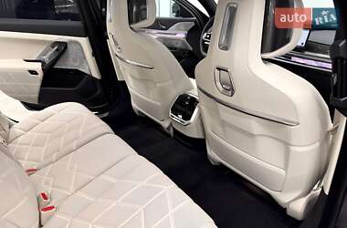 Седан BMW 7 Series 2025 в 