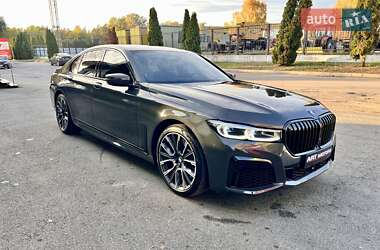 Седан BMW 7 Series 2022 в 