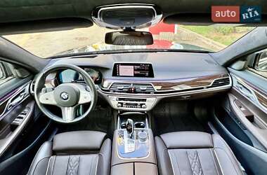 Седан BMW 7 Series 2022 в 