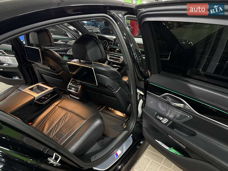 Седан BMW 7 Series 2016 в Києві фото 3 Седан BMW 7 Series 2016 в Києві