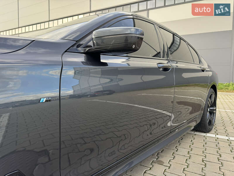 Седан BMW 7 Series 2016 в Ивано-Франковске