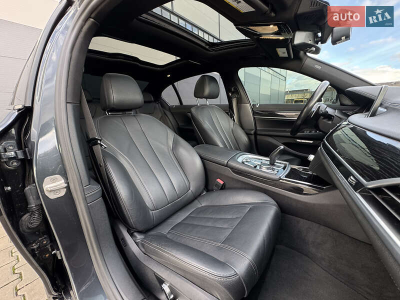 Седан BMW 7 Series 2016 в Ивано-Франковске