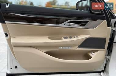 Седан BMW 7 Series 2016 в 