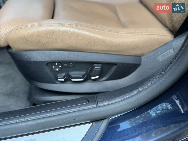 Седан BMW 7 Series 2010 в Луцке