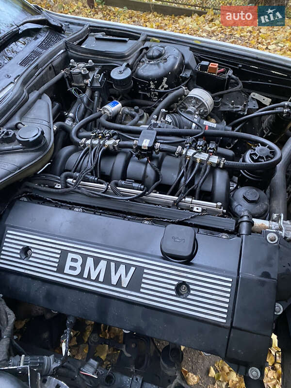 Седан BMW 7 Series 1991 в Коломиї