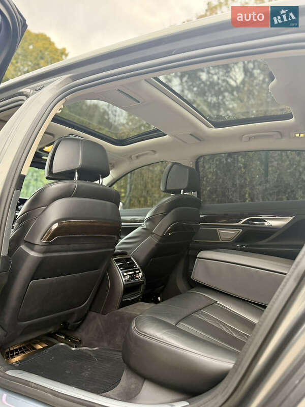 Седан BMW 7 Series 2015 в Луцьку фото 30 Седан BMW 7 Series 2015 в Луцьку