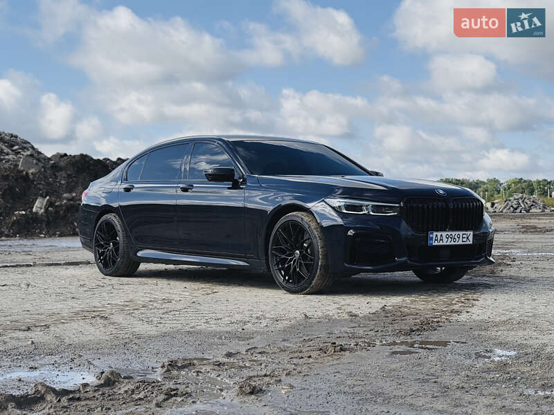 Седан BMW 7 Series 2018 в Києві фото 8 Седан BMW 7 Series 2018 в Києві