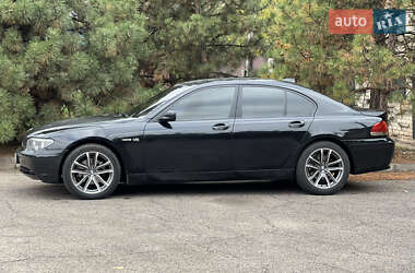 Седан BMW 7 Series 2004 в  фото 4 Седан BMW 7 Series 2004 в