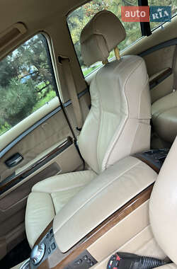 Седан BMW 7 Series 2004 в  фото 22 Седан BMW 7 Series 2004 в