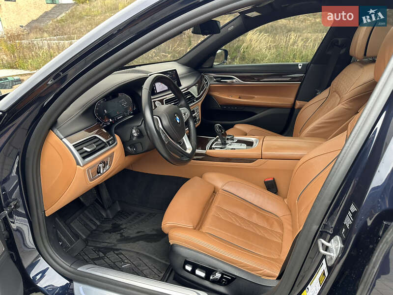 Седан BMW 7 Series 2019 в Хмельницком фото 38 Седан BMW 7 Series 2019 в Хмельницком