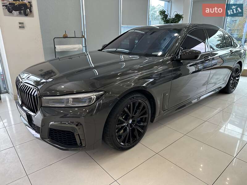 Седан BMW 7 Series 2021 в Киеве фото 3 Седан BMW 7 Series 2021 в Киеве