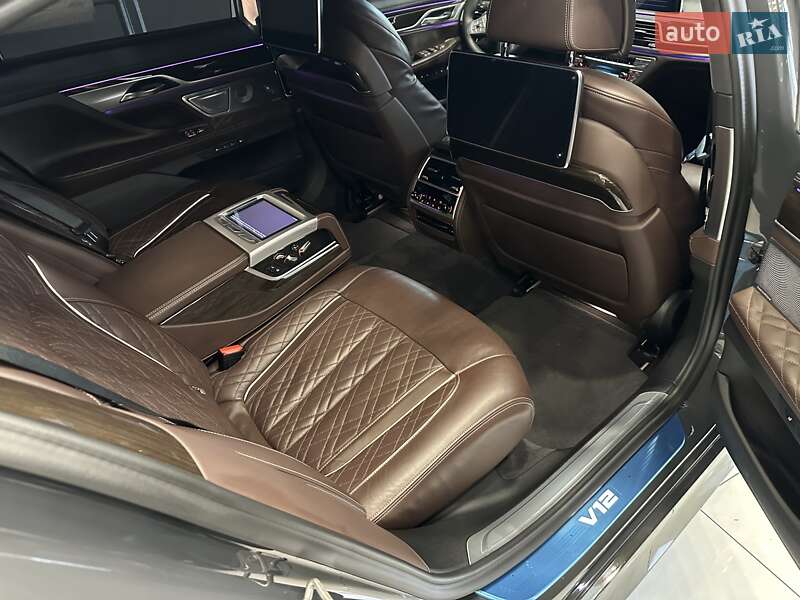 Седан BMW 7 Series 2021 в Киеве фото 15 Седан BMW 7 Series 2021 в Киеве
